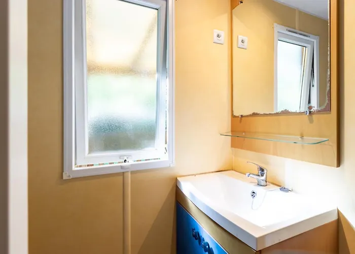 Mobilhome La Clairiere Casa de Férias Saint-Pompont